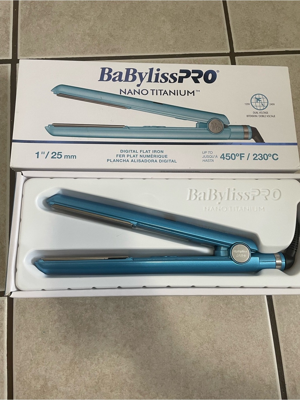 BaByliss Nano Titanium Flat Iron in Teal